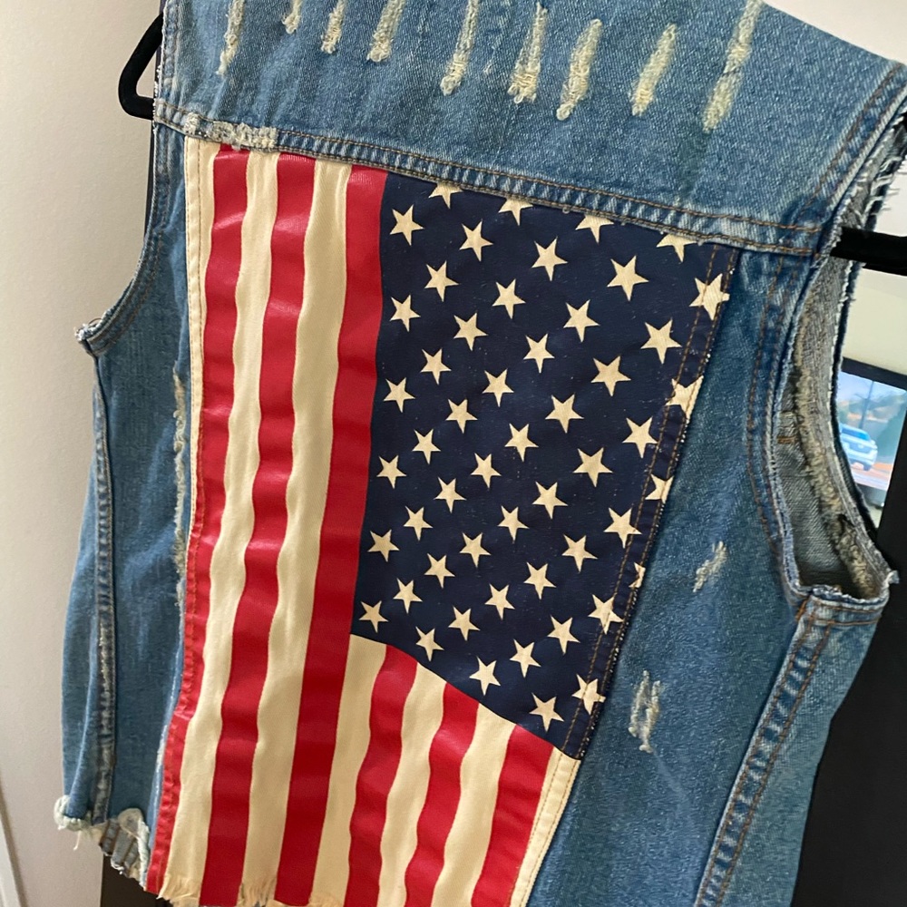 Unif american vest